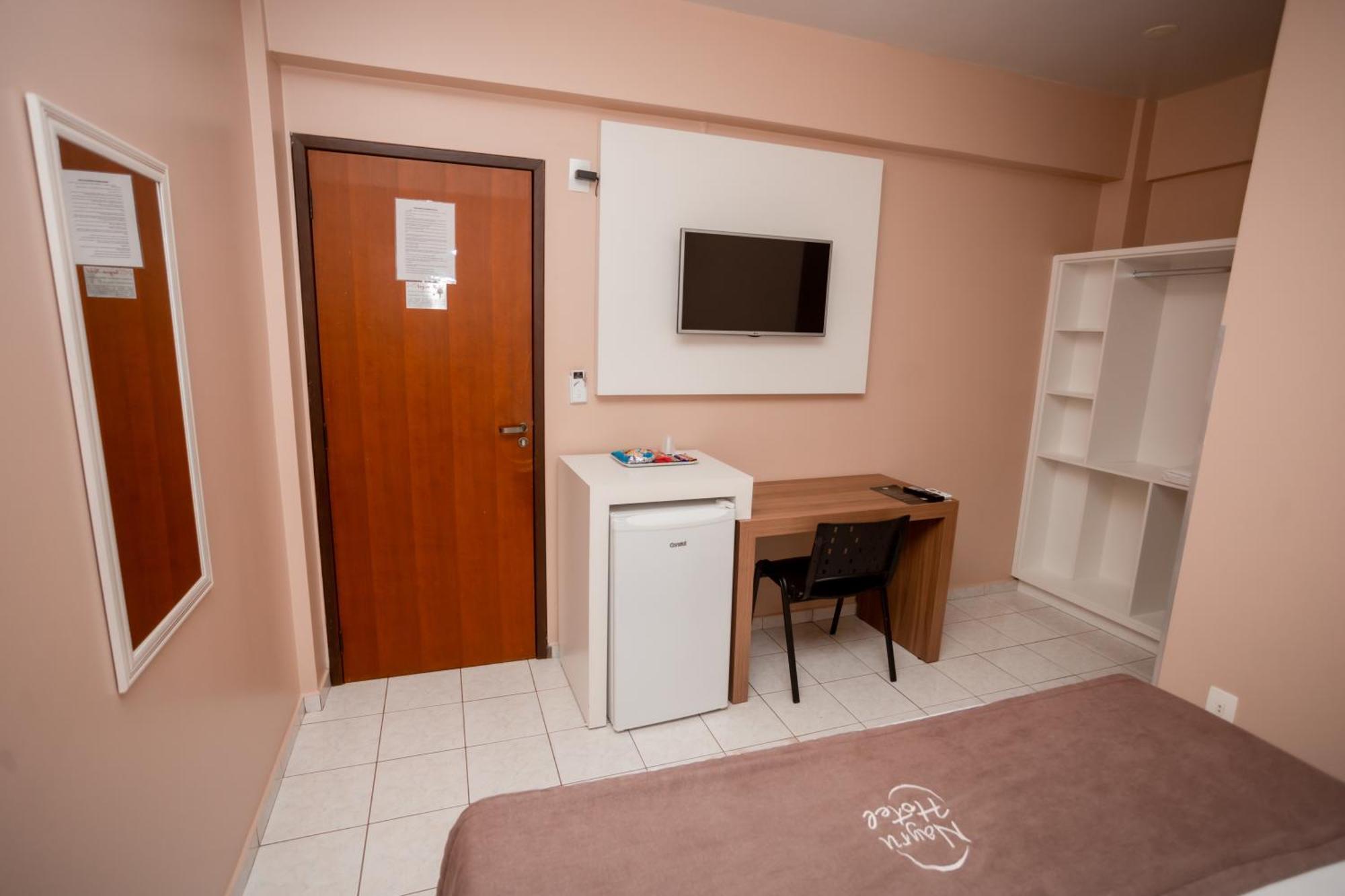 Nayru Hotel Toledo  Ngoại thất bức ảnh