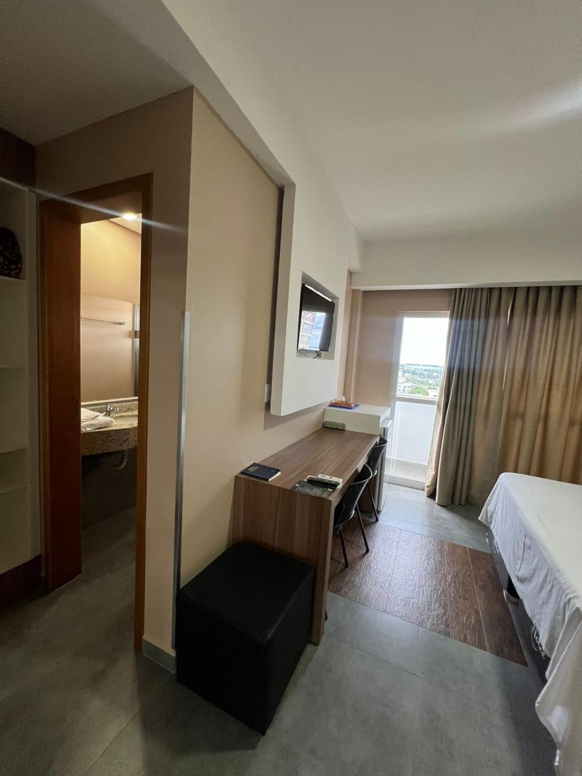 Nayru Hotel Toledo  Ngoại thất bức ảnh