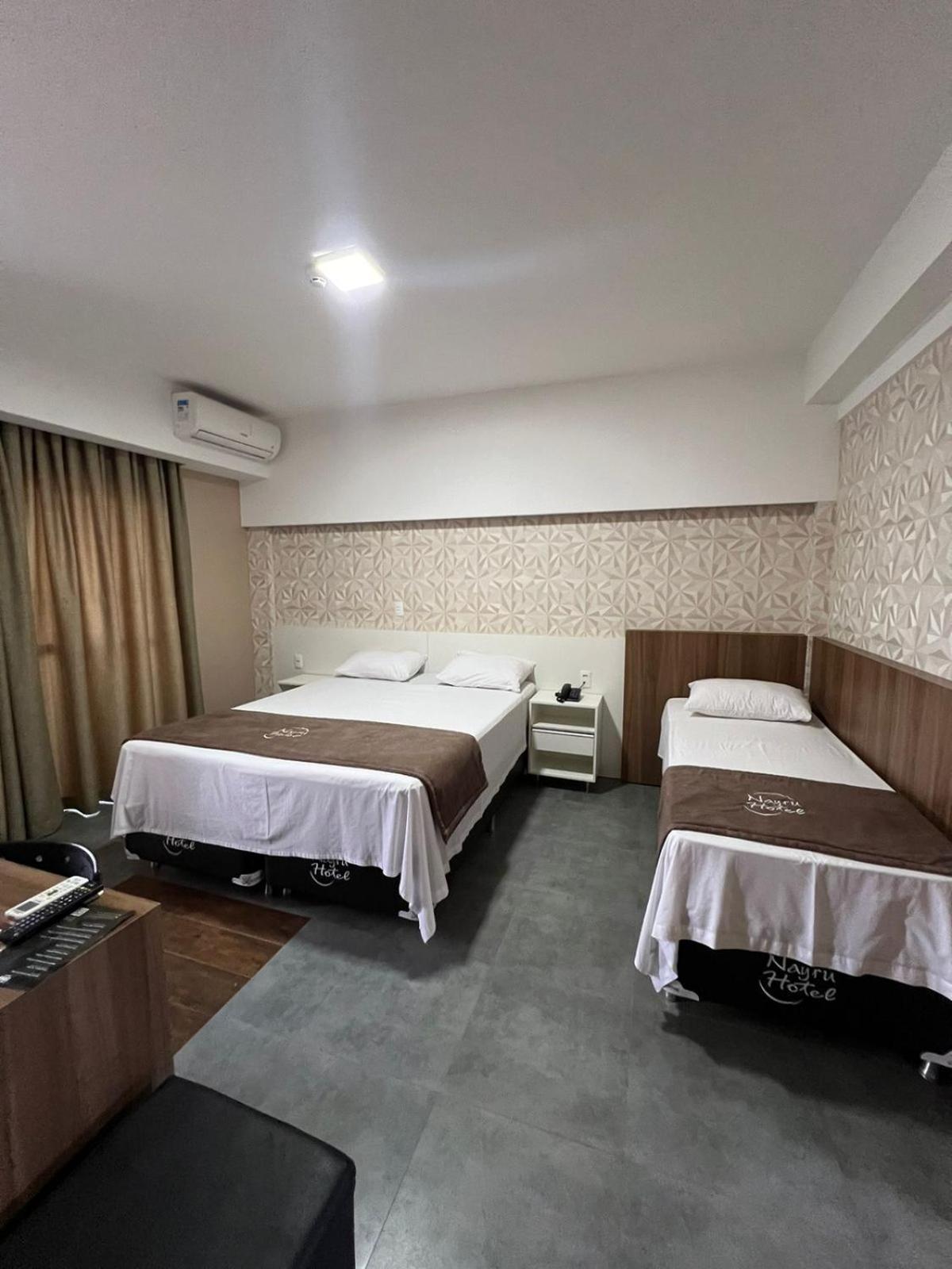 Nayru Hotel Toledo  Ngoại thất bức ảnh