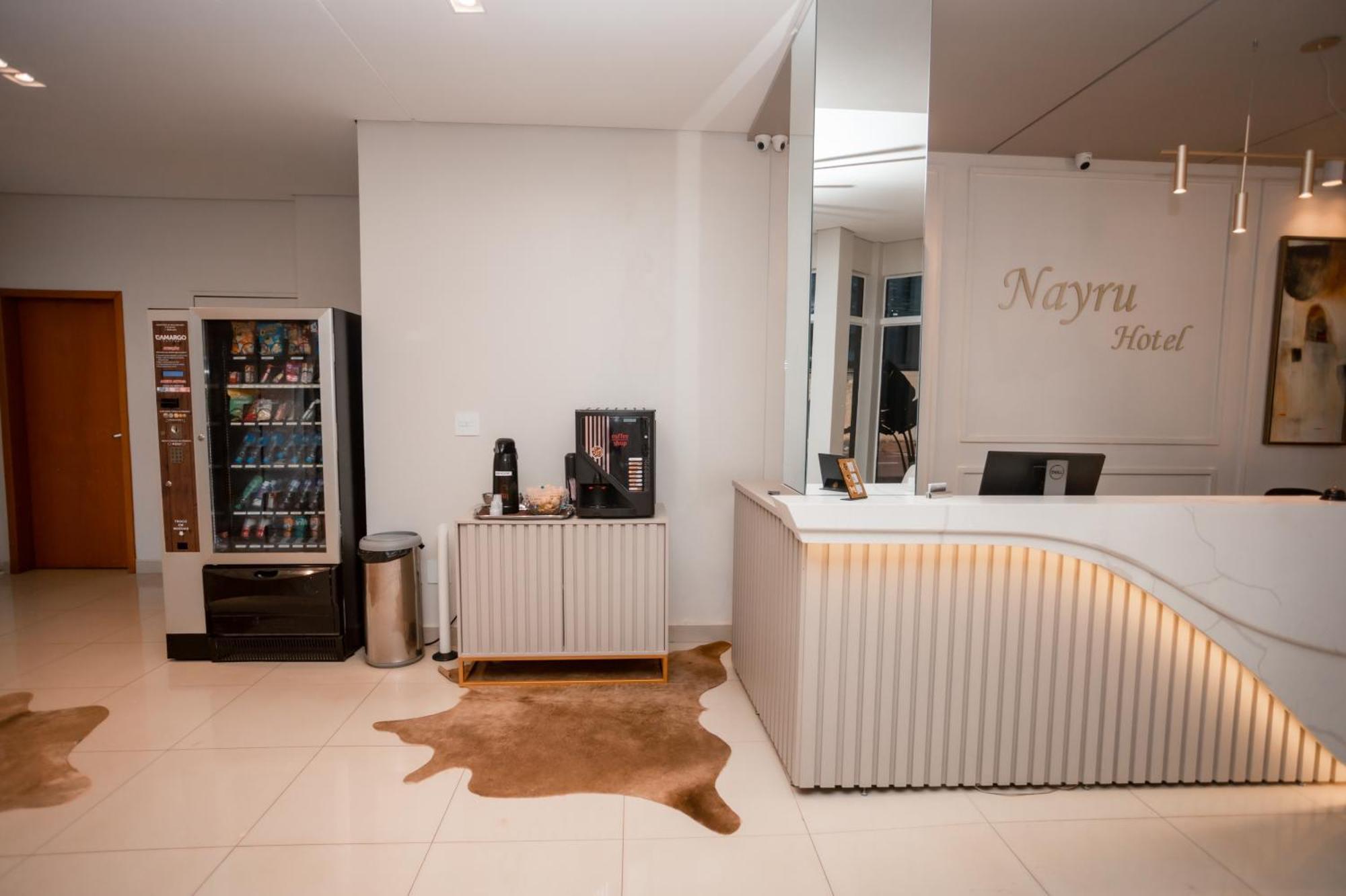 Nayru Hotel Toledo  Ngoại thất bức ảnh